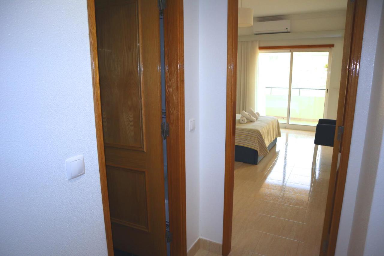 Apartamento Deolinda - Nossa Sra Da Rocha Porches  Exterior foto